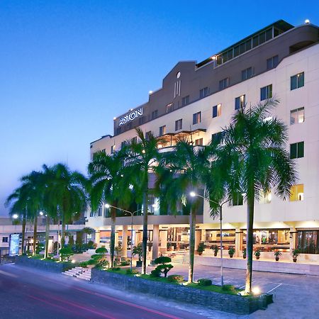 Aston Karimun City Hotel Танджунг-Балай-Каримун Экстерьер фото