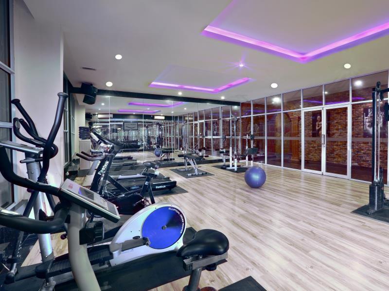 Aston Karimun City Hotel Танджунг-Балай-Каримун Экстерьер фото